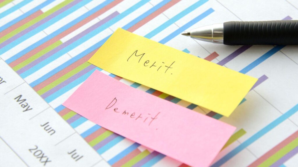 メリット・デメリットの付箋