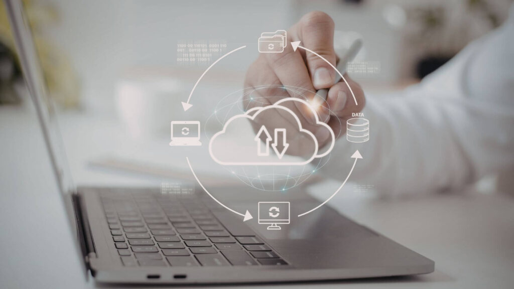 PC　データが巡回する図